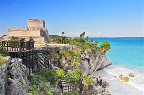 ruinas mayas de Tulum frente al Caribe