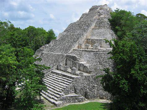pirámide de Nohoch Mul en Cobá