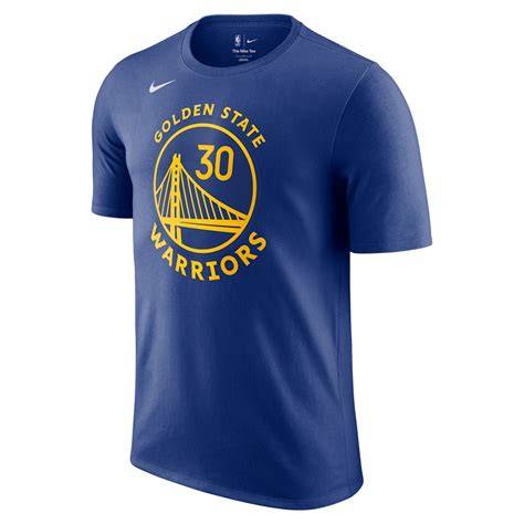 Jugador de Warriors con camiseta de mangas