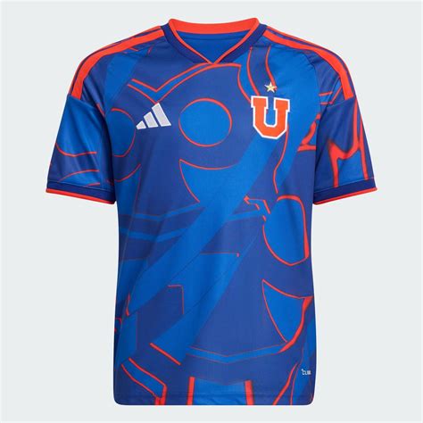 niño con camiseta Universidad de Chile