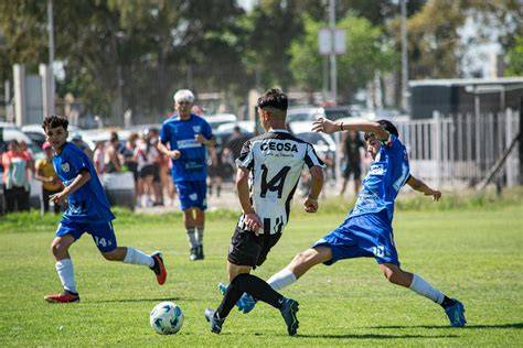 Partido internacional de fútbol juvenil sub-17