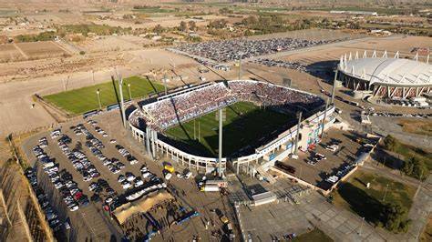 Cancha auxiliar del Estadio del Bicentenario