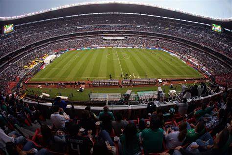 Estadio Nacional durante partido de fútbol