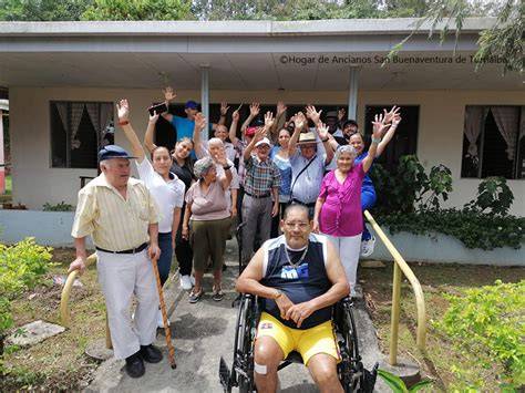 Nuevo hogar de ancianos en San Ignacio