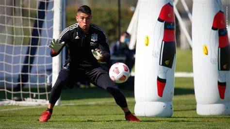 Agustín Orión en una jugada decisiva