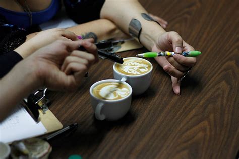 Competencia de latte art en Chile