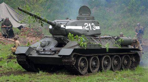 Tanque T-34 y KV-1 soviéticos
