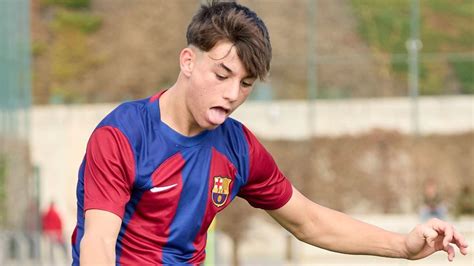 Raúl Expósito lateral derecho La Masia