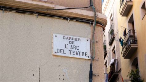 Entrada del Arc del Teatre en Barcelona