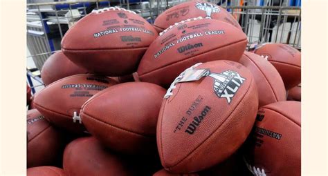 Fábrica Wilson de balones NFL en Ada