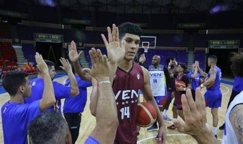 Enrique Medina Roa jugador venezolano de baloncesto