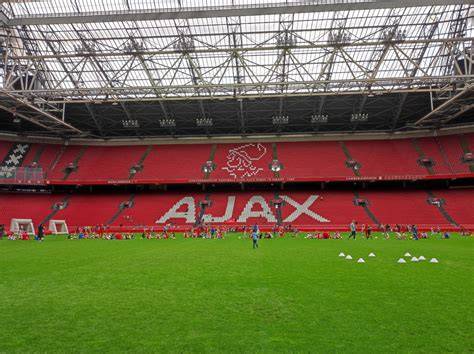 Gol anulado al Ajax en el Johan Cruyff Arena