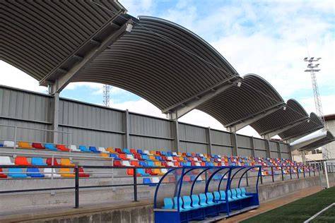 Asientos para gradas en estadios