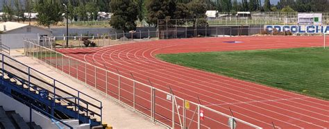 Estadio Municipal y pista atlética de Ancud