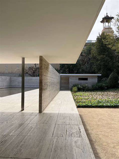 Vista exterior del Pabellón Barcelona