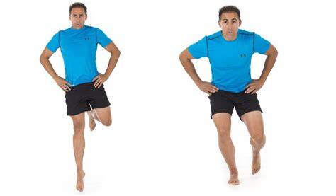 Ejercicio de equilibrio unipodal para tobillo
