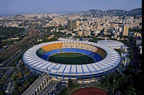 Historia de los estadios deportivos en Chile