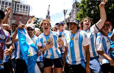 Hinchas argentinos previa Copa América Atlanta