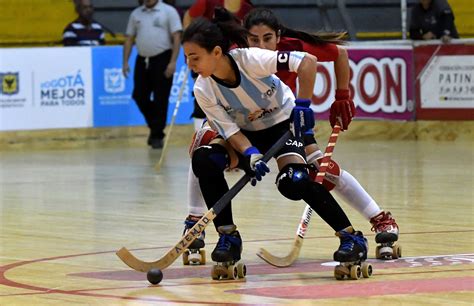 Partido de hockey sobre patines