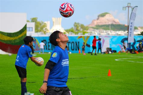 campamento internacional de scouting futbolístico