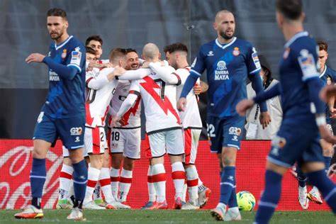 Rayo Vallecano celebra gol ante Espanyol
