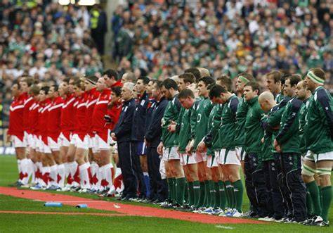 Selección irlandesa de rugby cantando himno