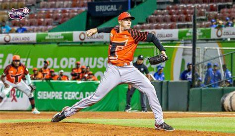 Trayectoria de Aaron Sánchez en béisbol