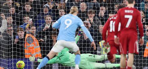 Penal polémico Manchester City Liverpool Anfield