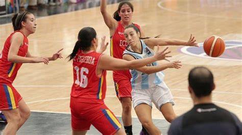 Partido de básquetbol femenino Sub-14 Chile Brasil