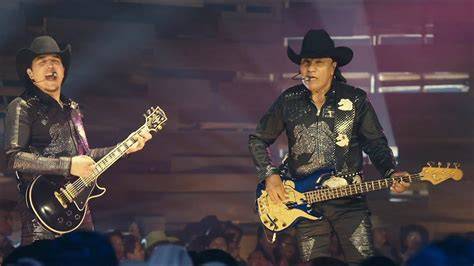 Bronco durante concierto en primera fila
