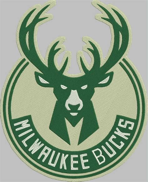 Detalle bordado ciervo Milwaukee Bucks