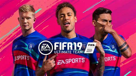 escudos de FIFA 19 Ultimate Team