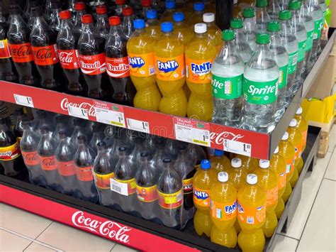 Variedad de bebidas Coca-Cola en Turquía