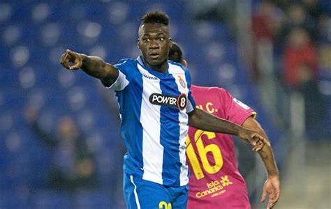 Felipe Caicedo marca con Espanyol