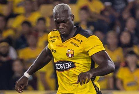 Felipe Caicedo gol de volea Barcelona SC