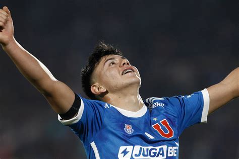 Ignacio Vásquez con camiseta de Universidad de Chile