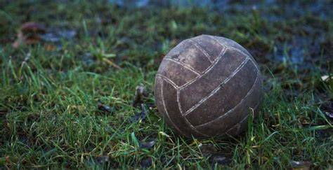 Primer balón de voleibol de 1900