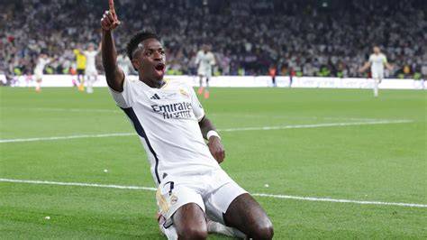 Vinícius Junior celebra gol en Champions League