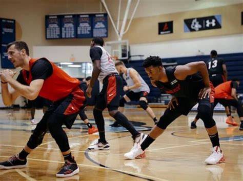 entrenamiento de equipo NBA 2K18