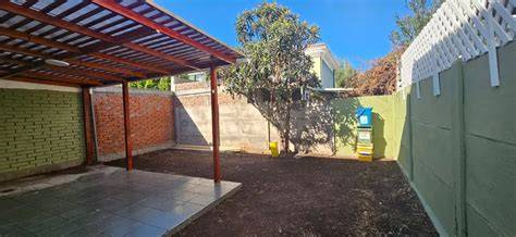 Multicancha remodelada en Puente Alto