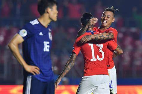 Erick Pulgar cabezazo Chile Japón Copa América