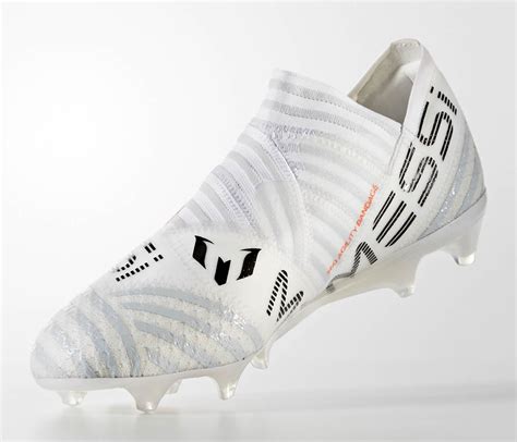 Botines adidas Nemeziz infantiles blancos