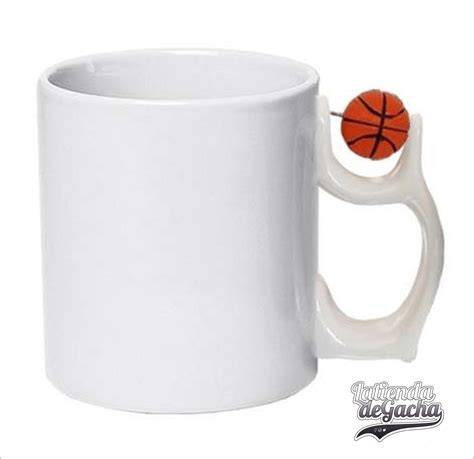 taza con asa de balón de baloncesto