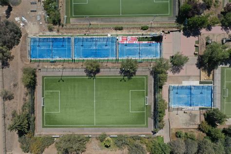 Complejo de canchas de futbolito Apoquindo