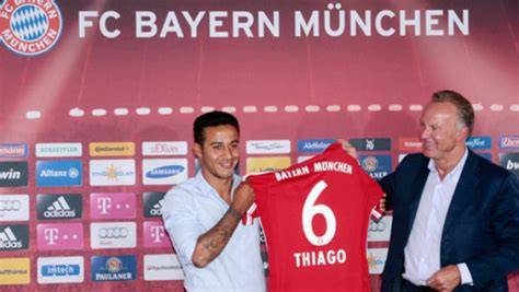 Thiago Alcántara presentado como jugador del Bayern