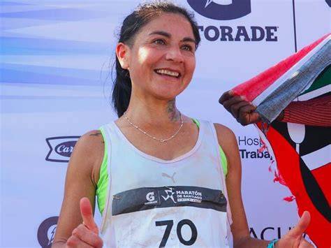 Johanna Rivas en maratón de Santiago
