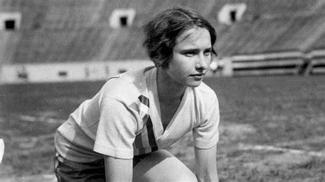 Betty Robinson en los 100 metros