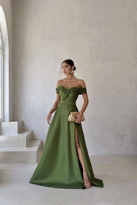 Vestido verde de Engracia Encina