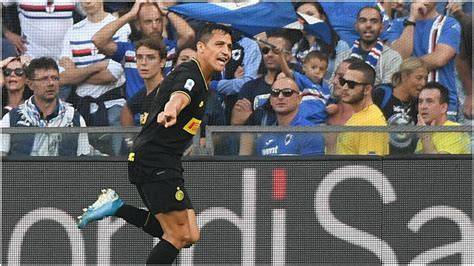 Alexis Sánchez celebra gol ante Sampdoria