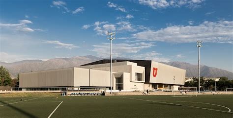 Campo Deportivo Juan Gómez Millas